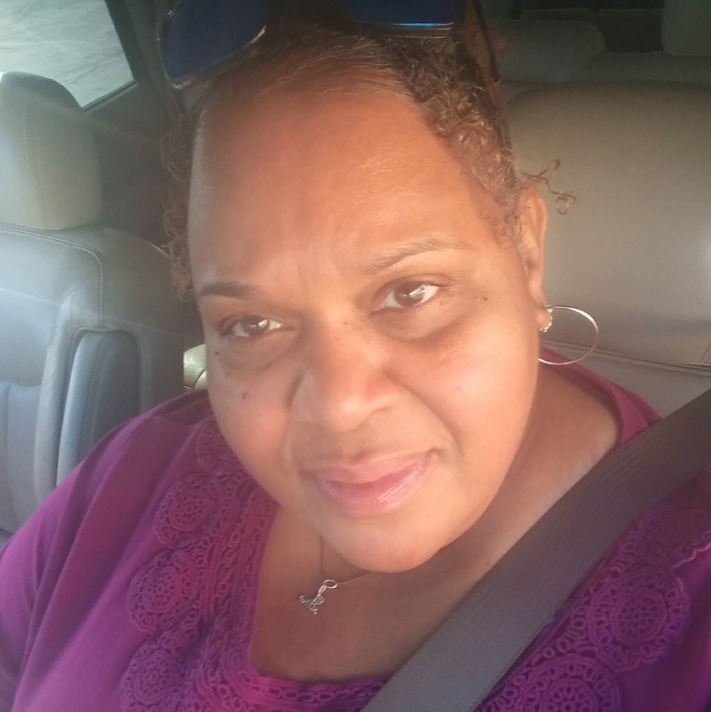 Meet your Posher, Toni